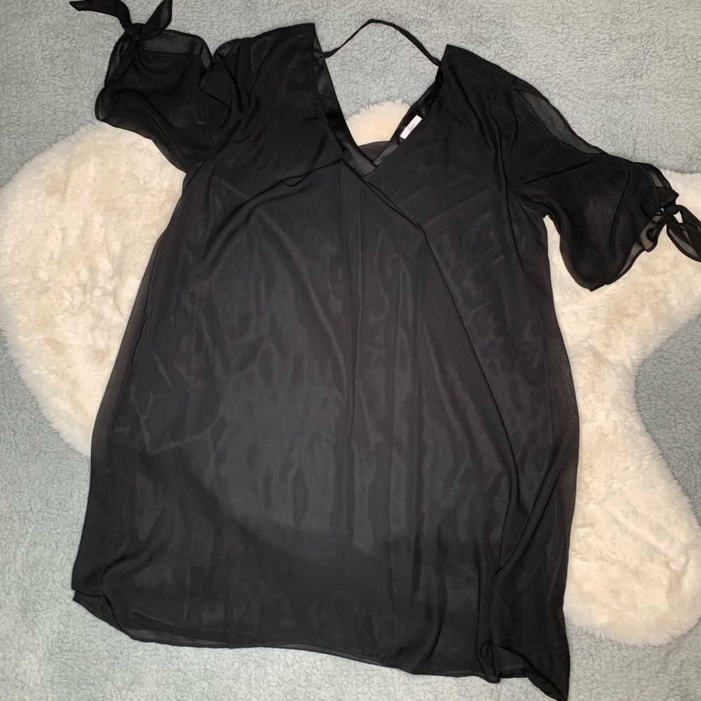 Soprano black dress, large